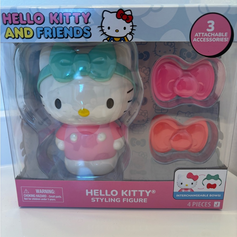 BNIB Hello Kitty Styling doll